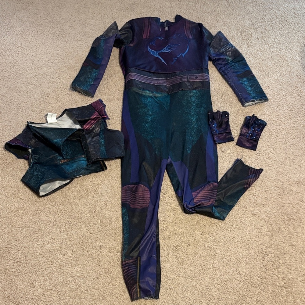 Disney Descendents 3 Mal Costume Set